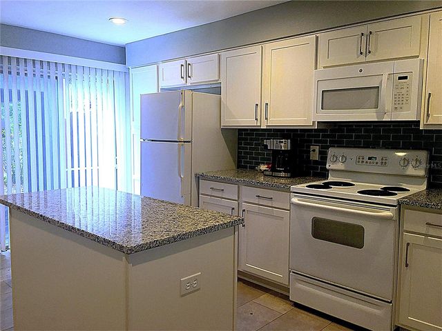 1311 E WASHINGTON STREET, Orlando, FL 32801