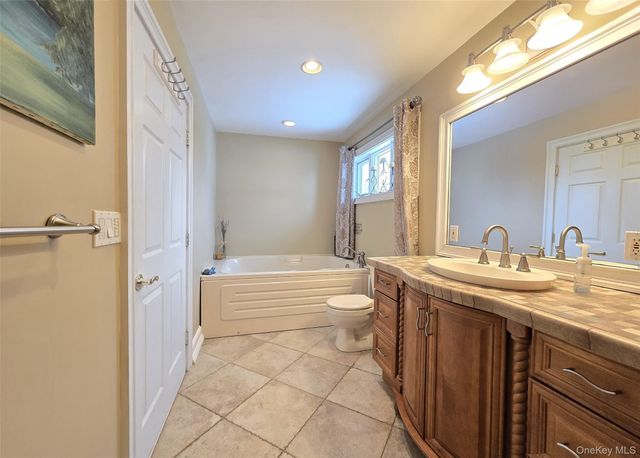 46 Harvest Lane, Commack, NY 11725