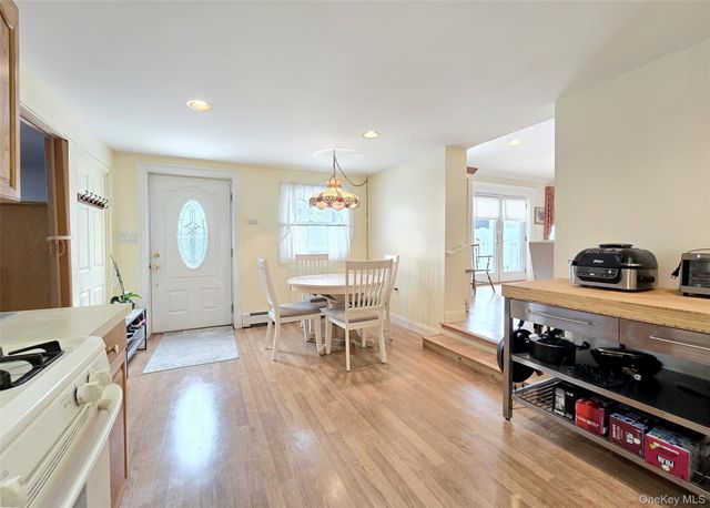 46 Harvest Lane, Commack, NY 11725