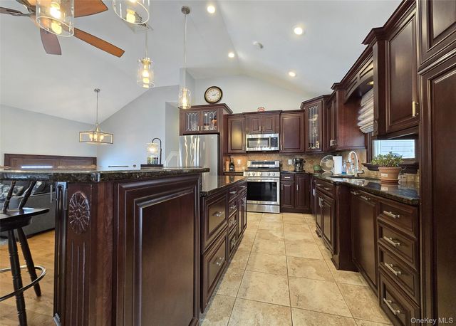 46 Harvest Lane, Commack, NY 11725