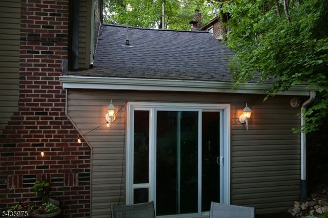 162 Lakeside Dr, Liberty Twp., NJ 07823