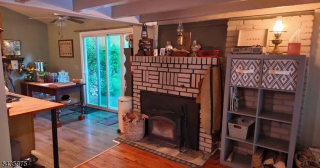 162 Lakeside Dr, Liberty Twp., NJ 07823