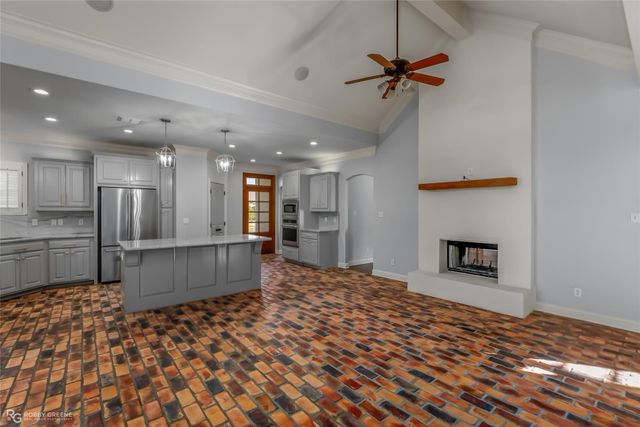 1012 Conti Circle, Shreveport, LA 71106