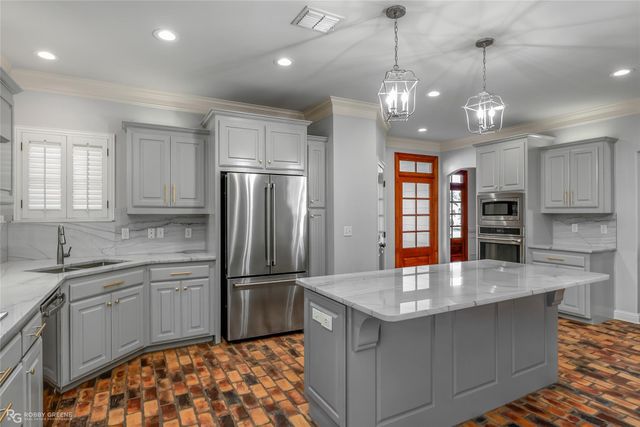 1012 Conti Circle, Shreveport, LA 71106