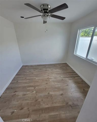 22233 Burton, Canoga Park, CA 91304
