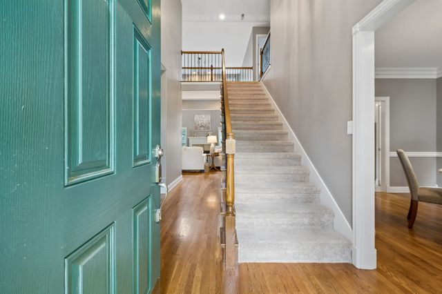 114 Hunt Crest Ct, Clarksville, TN 37043