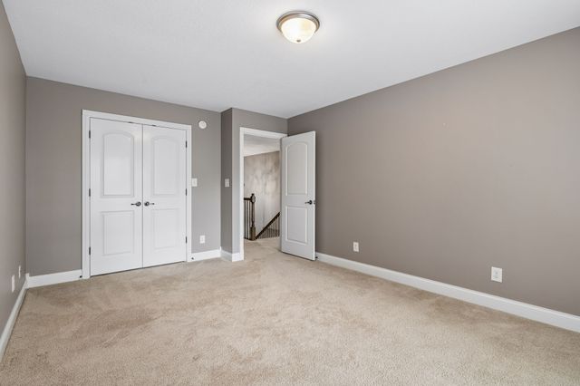 114 Hunt Crest Ct, Clarksville, TN 37043