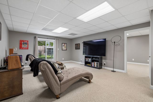 114 Hunt Crest Ct, Clarksville, TN 37043