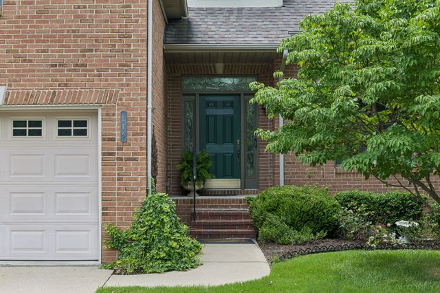 114 Hunt Crest Ct, Clarksville, TN 37043