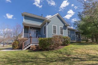 112 Periwinkle Drive 112, Middlebury, CT 06762
