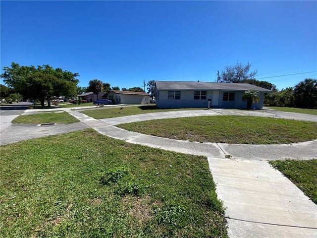 1654 43rd Street, West Palm Beach, FL 33407