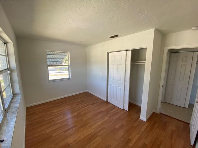 1654 43rd Street, West Palm Beach, FL 33407