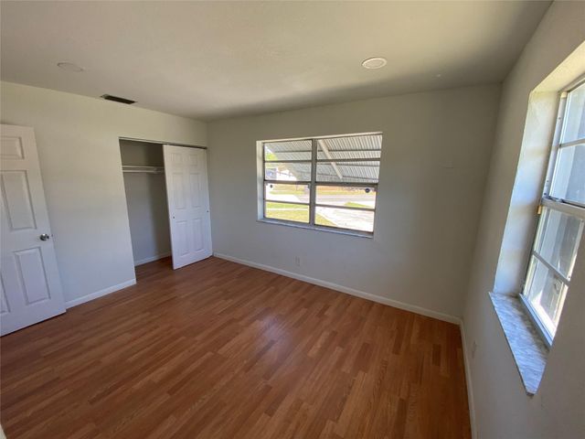 1654 43rd Street, West Palm Beach, FL 33407