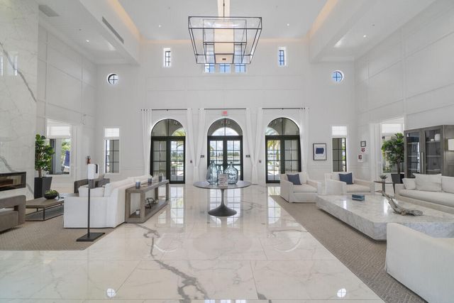 8685 Parkland Bay Drive, Parkland, FL 33076