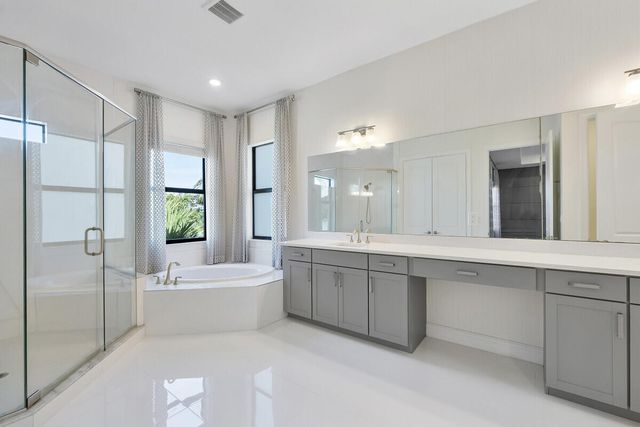 8685 Parkland Bay Drive, Parkland, FL 33076
