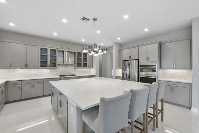 8685 Parkland Bay Drive, Parkland, FL 33076
