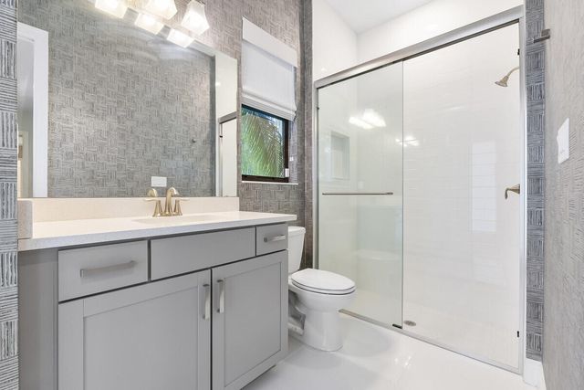 8685 Parkland Bay Drive, Parkland, FL 33076