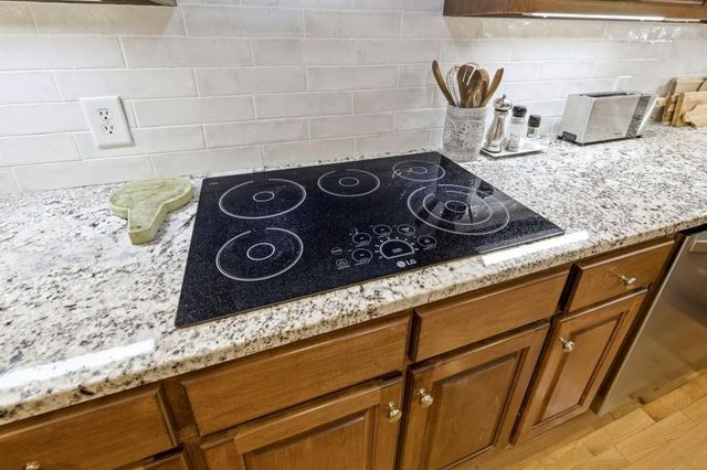 1077 Panorama Drive, Sautee Nacoochee, GA 30571