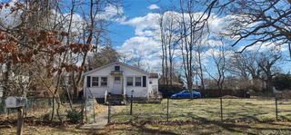 85 Woodside Road, Mastic Beach, NY 11951