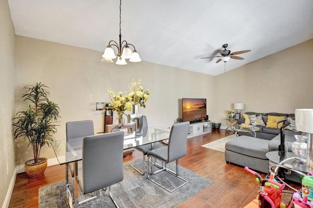 9725 NW 26th Court 4, Sunrise, FL 33322