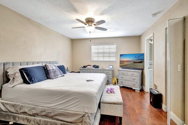 9725 NW 26th Court 4, Sunrise, FL 33322