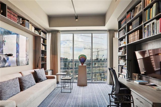 1065 Peachtree Street NE 3005, Atlanta, GA 30309