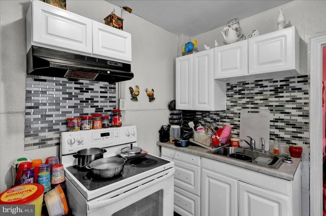 470 SPRING GARDEN ST, Reading, PA 19602