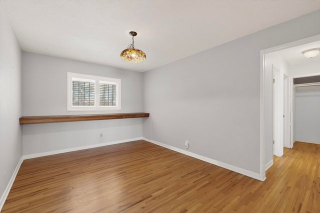 1025 Arizona Street SE, Albuquerque, NM 87108