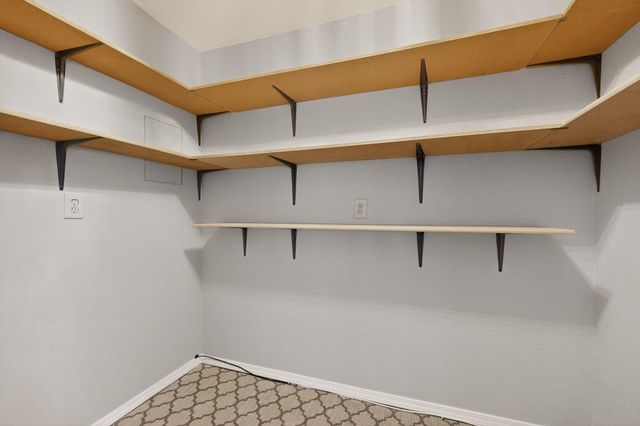 1025 Arizona Street SE, Albuquerque, NM 87108