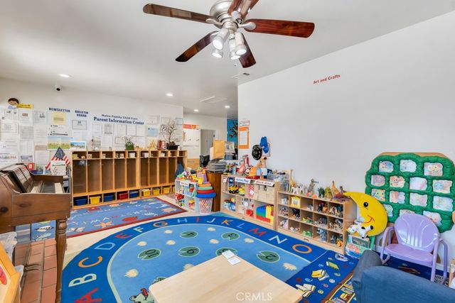 16040 Parthenia, North Hills, CA 91343