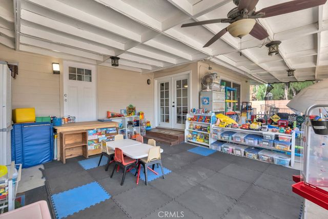 16040 Parthenia, North Hills, CA 91343