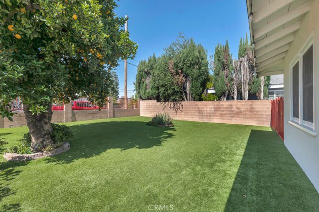 16040 Parthenia, North Hills, CA 91343