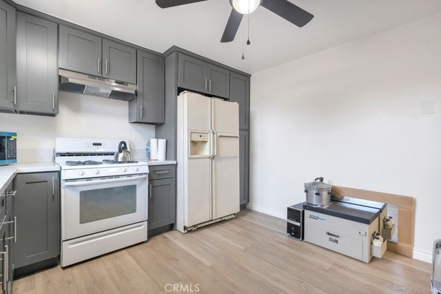 16040 Parthenia, North Hills, CA 91343
