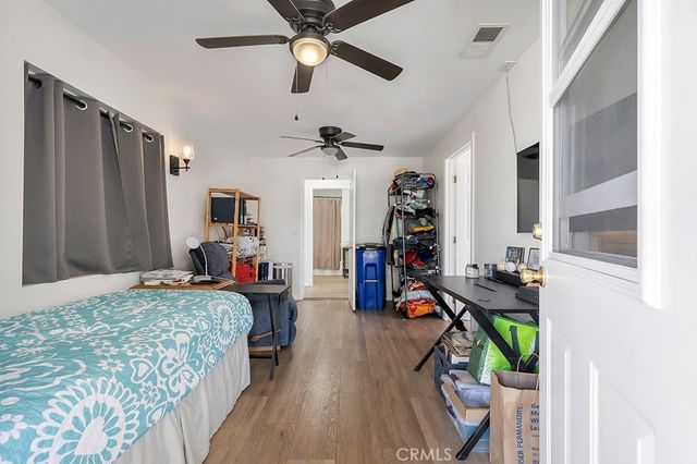 16040 Parthenia, North Hills, CA 91343