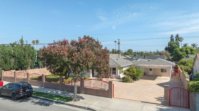 16040 Parthenia, North Hills, CA 91343