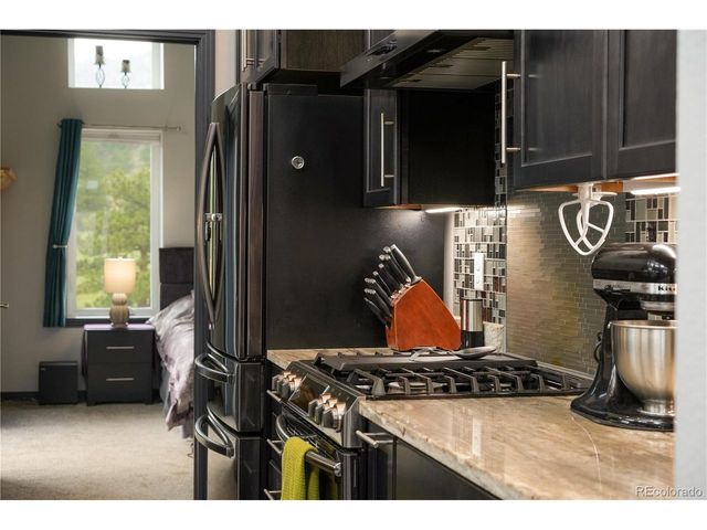1404 Rowell Dr, Lyons, CO 80540