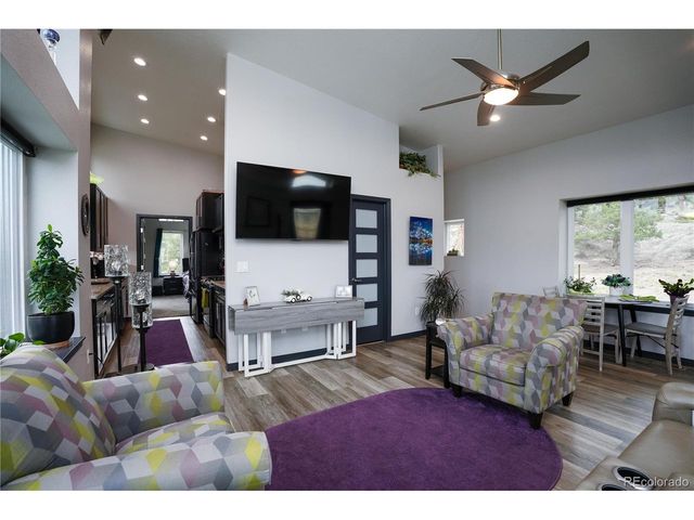 1404 Rowell Dr, Lyons, CO 80540