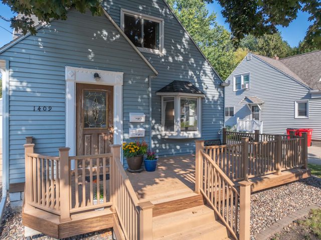 1409 7th Avenue NW, Rochester, MN 55901