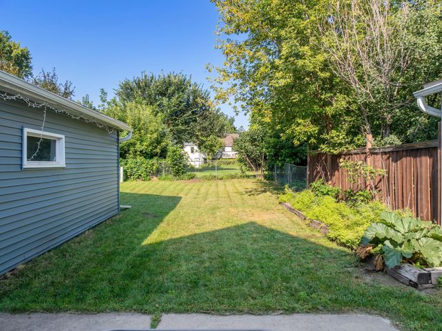 1409 7th Avenue NW, Rochester, MN 55901