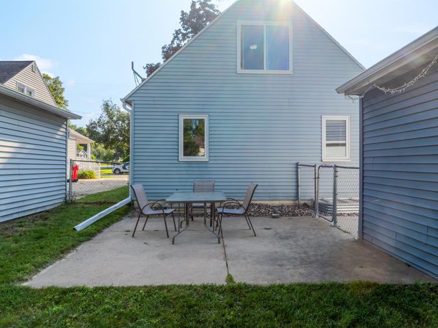 1409 7th Avenue NW, Rochester, MN 55901