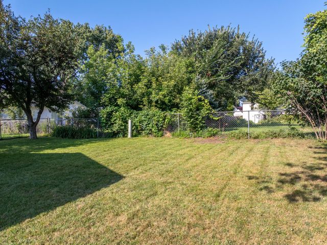 1409 7th Avenue NW, Rochester, MN 55901