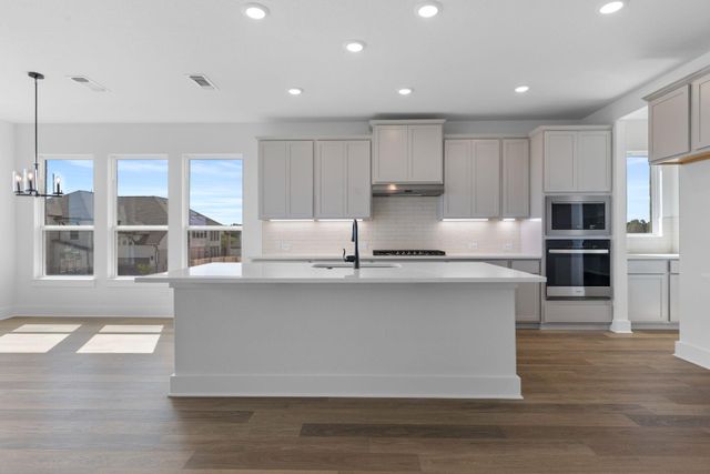 204 Smoke Signal CT, Liberty Hill, TX 78642