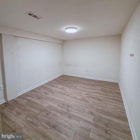 8305 FORT FOOTE RD, Fort Washington, MD 20744