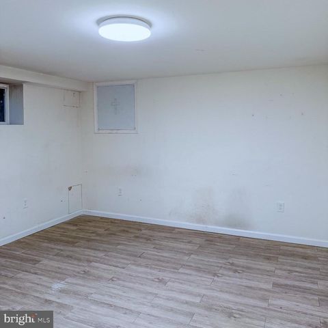 8305 FORT FOOTE RD, Fort Washington, MD 20744