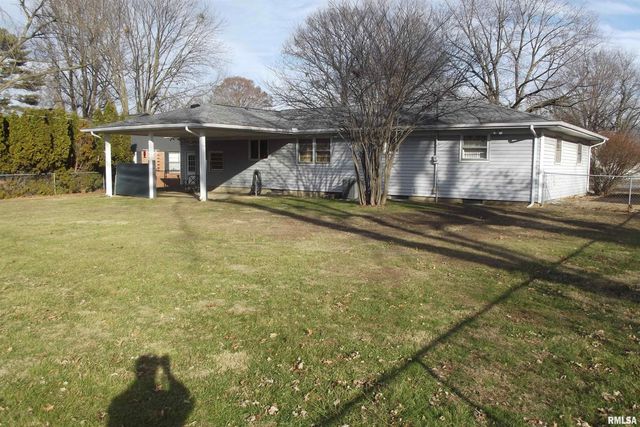 37 CRESTVIEW Drive, Chatham, IL 62629