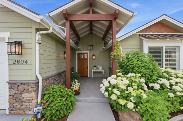 2604 S Seabiscuit Dr, Veradale, WA 99037