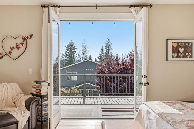2604 S Seabiscuit Dr, Veradale, WA 99037