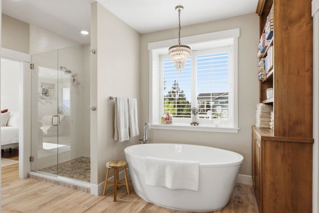 2604 S Seabiscuit Dr, Veradale, WA 99037