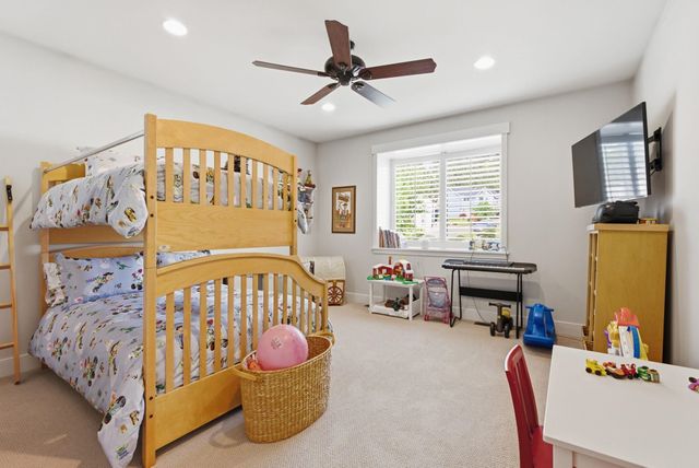 2604 S Seabiscuit Dr, Veradale, WA 99037