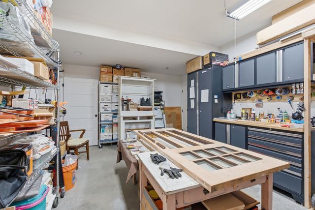 2604 S Seabiscuit Dr, Veradale, WA 99037